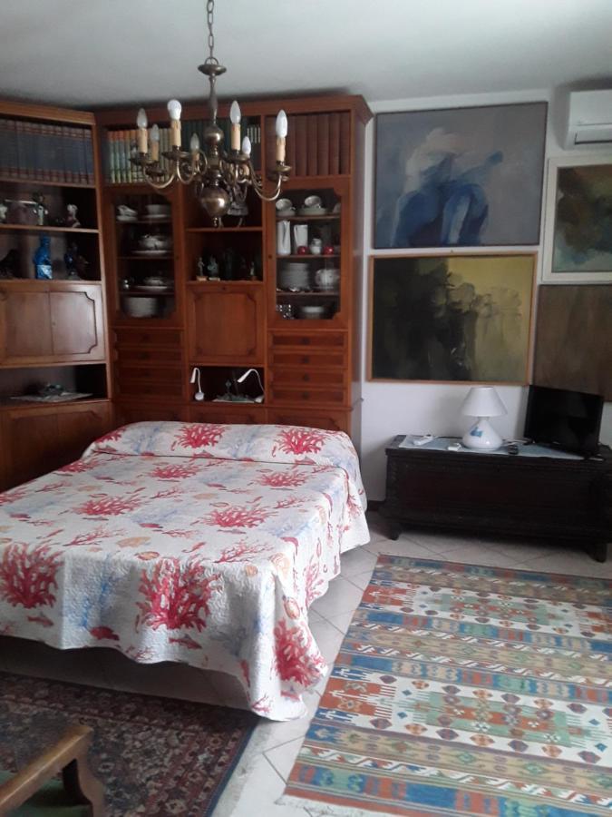 L'Onda Hotel Oristano Bagian luar foto