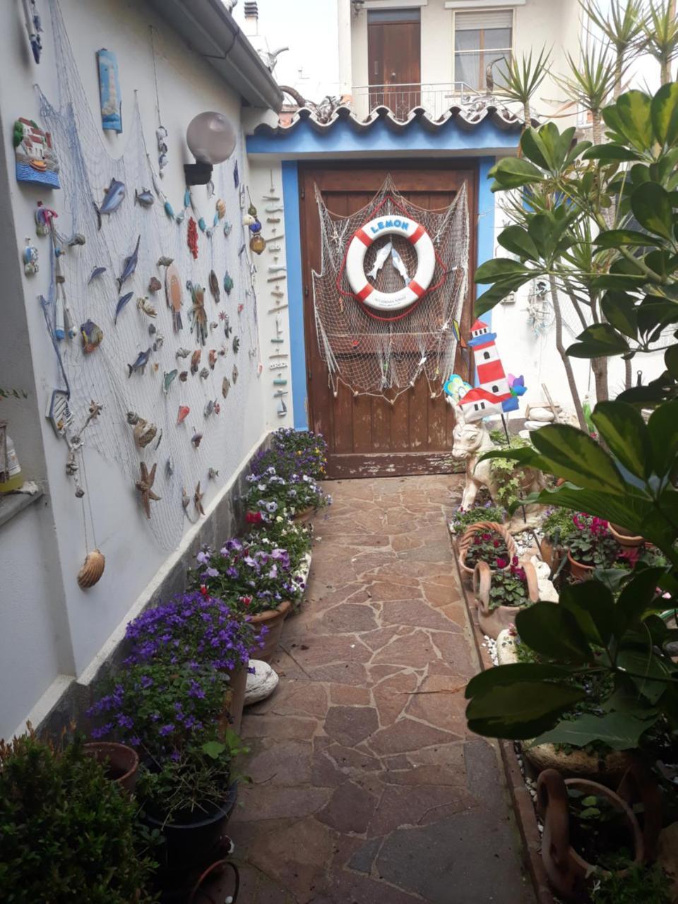 L'Onda Hotel Oristano Bagian luar foto